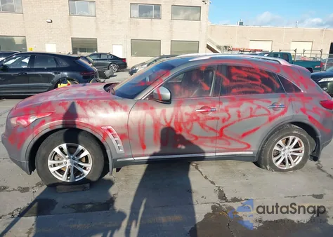 2010 Infiniti Fx35 z USA, uszkodzony, nr VIN JN8AS1MW6AM853133